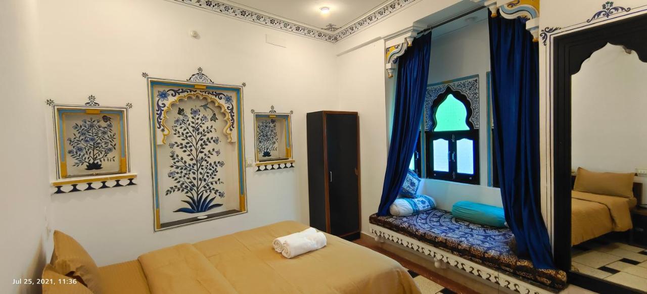 The Rustic Monk Hostel Удайпур Екстериор снимка